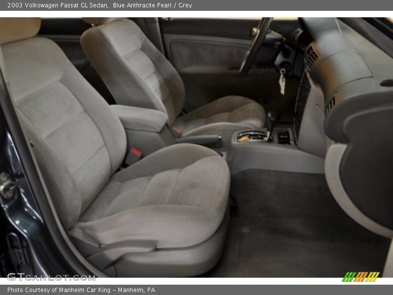 Blue Anthracite Pearl / Grey 2003 Volkswagen Passat GL Sedan