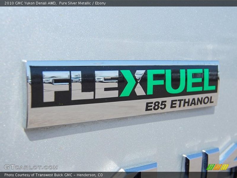 Pure Silver Metallic / Ebony 2010 GMC Yukon Denali AWD