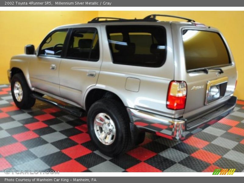 Millennium Silver Metallic / Gray 2002 Toyota 4Runner SR5