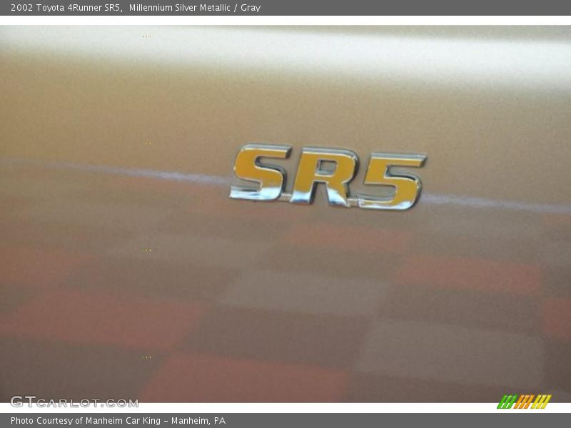 Millennium Silver Metallic / Gray 2002 Toyota 4Runner SR5