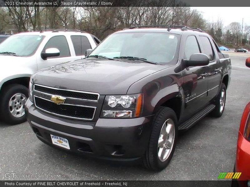 Taupe Gray Metallic / Ebony 2011 Chevrolet Avalanche LS