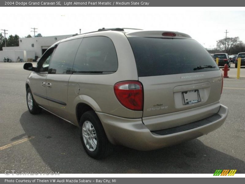 Light Almond Pearl Metallic / Medium Slate Gray 2004 Dodge Grand Caravan SE