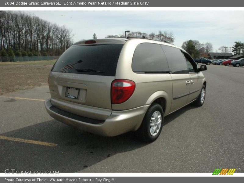 Light Almond Pearl Metallic / Medium Slate Gray 2004 Dodge Grand Caravan SE