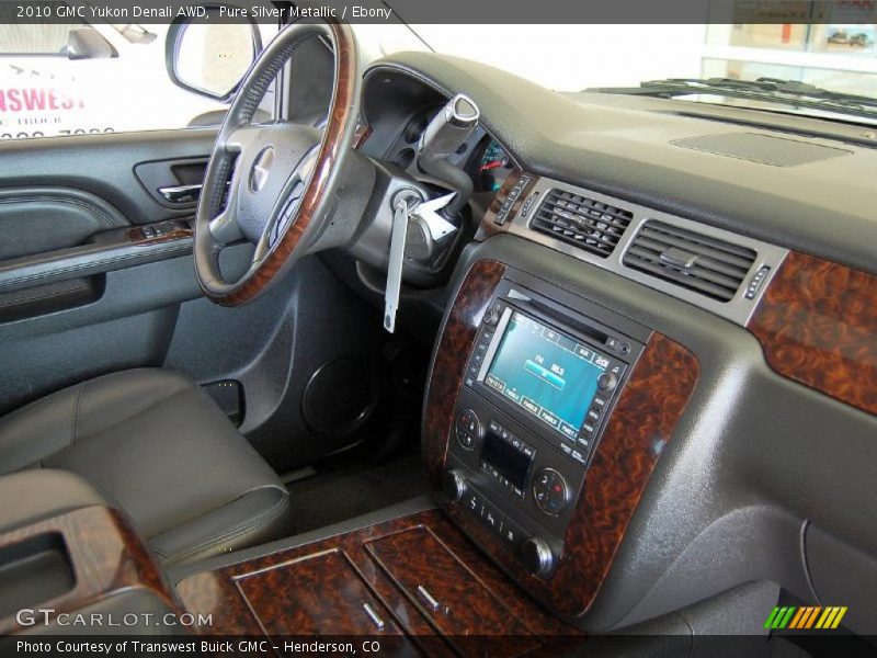 Pure Silver Metallic / Ebony 2010 GMC Yukon Denali AWD