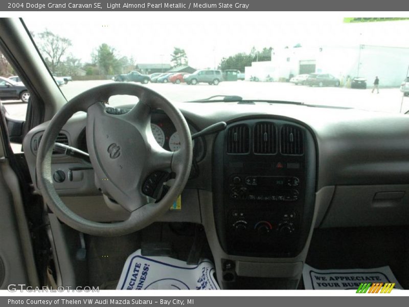 Light Almond Pearl Metallic / Medium Slate Gray 2004 Dodge Grand Caravan SE