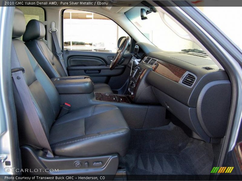 Pure Silver Metallic / Ebony 2010 GMC Yukon Denali AWD