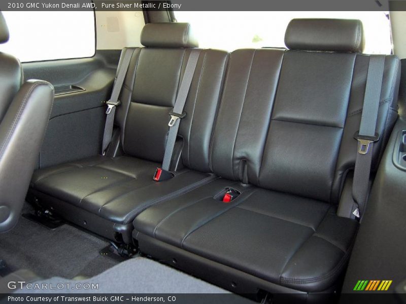 Pure Silver Metallic / Ebony 2010 GMC Yukon Denali AWD