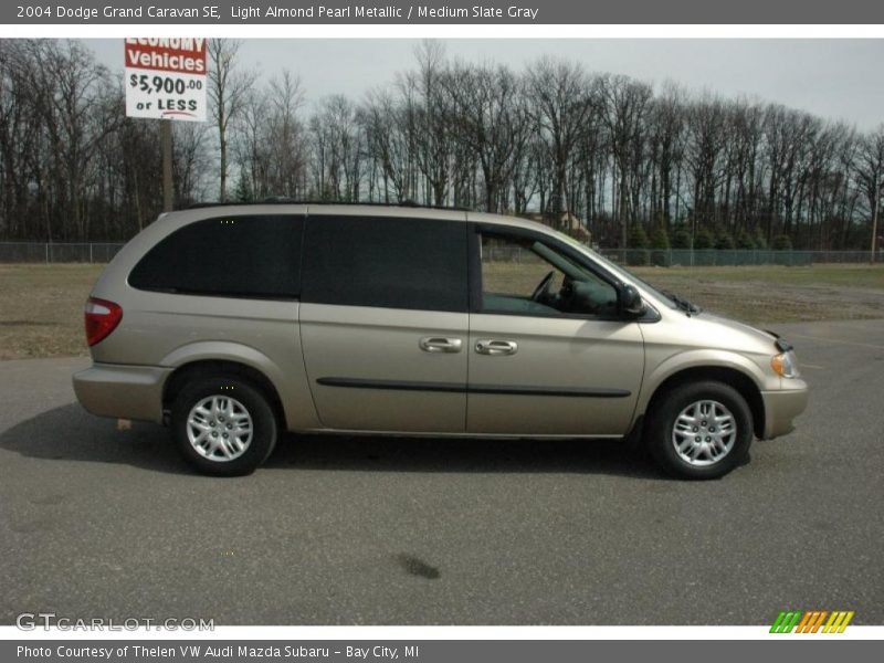 Light Almond Pearl Metallic / Medium Slate Gray 2004 Dodge Grand Caravan SE