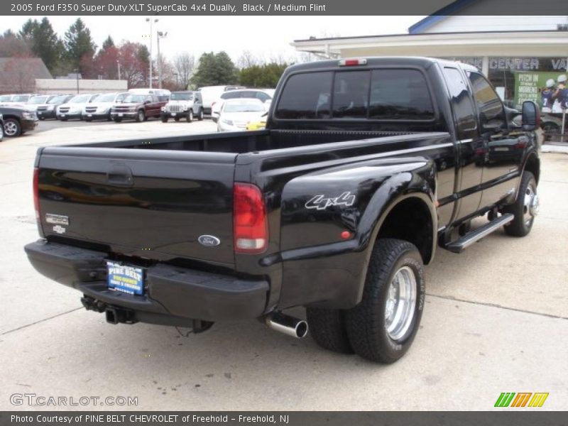 Black / Medium Flint 2005 Ford F350 Super Duty XLT SuperCab 4x4 Dually