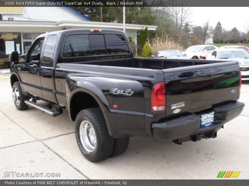 Black / Medium Flint 2005 Ford F350 Super Duty XLT SuperCab 4x4 Dually