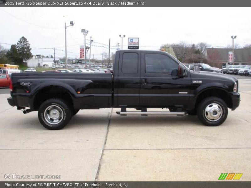  2005 F350 Super Duty XLT SuperCab 4x4 Dually Black