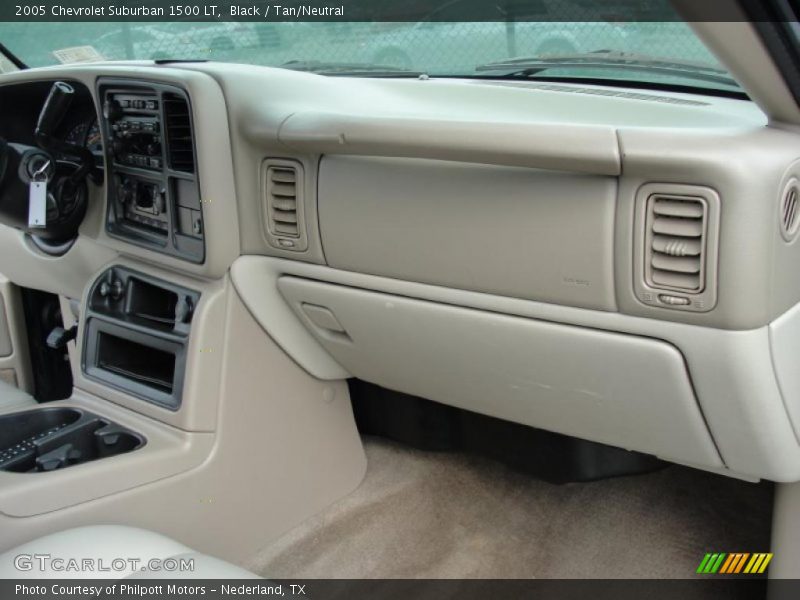 Black / Tan/Neutral 2005 Chevrolet Suburban 1500 LT
