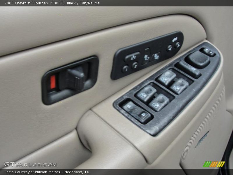 Black / Tan/Neutral 2005 Chevrolet Suburban 1500 LT