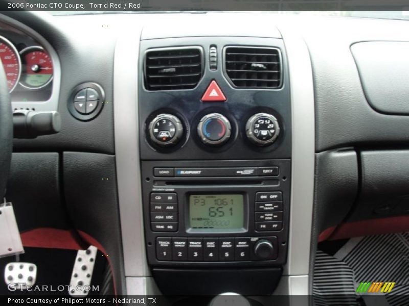 Controls of 2006 GTO Coupe