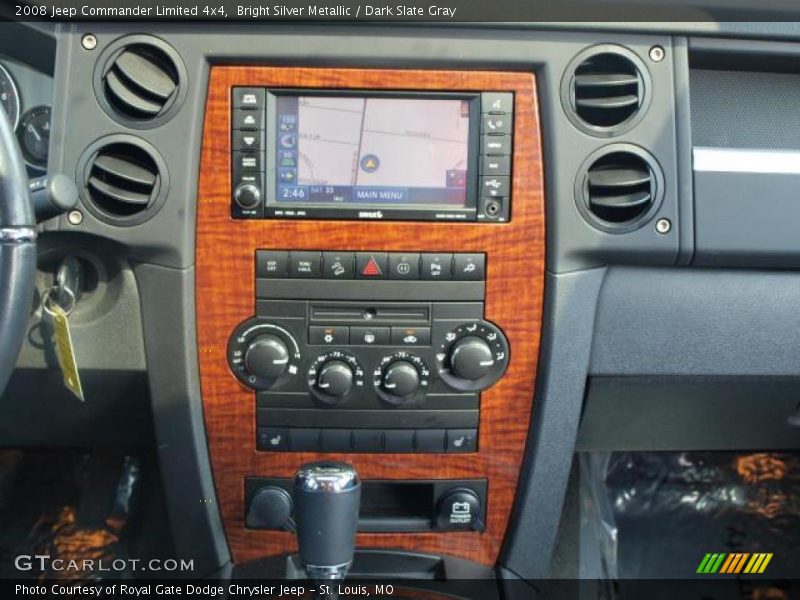 Bright Silver Metallic / Dark Slate Gray 2008 Jeep Commander Limited 4x4