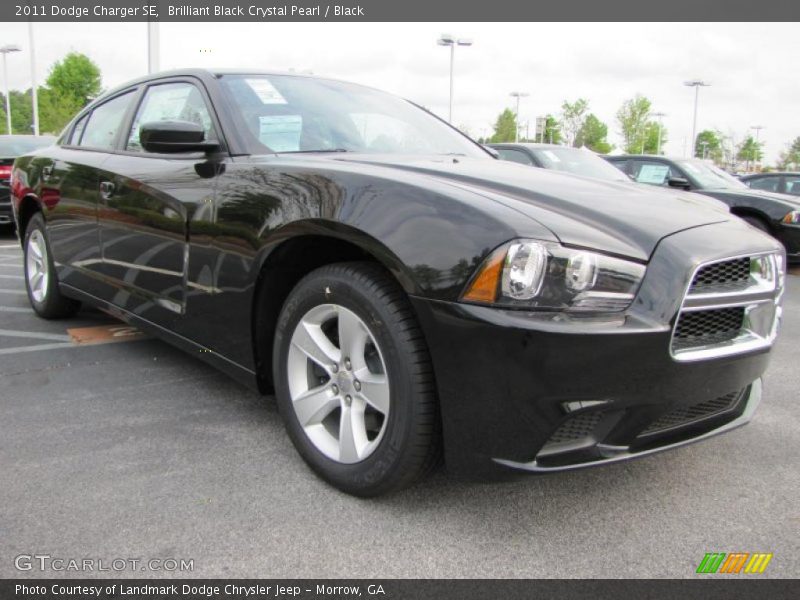 Brilliant Black Crystal Pearl / Black 2011 Dodge Charger SE