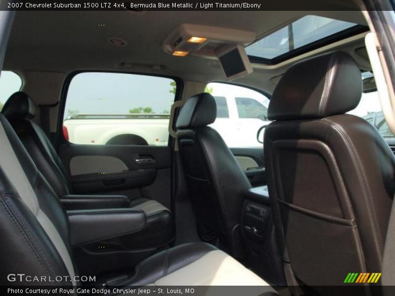 Bermuda Blue Metallic / Light Titanium/Ebony 2007 Chevrolet Suburban 1500 LTZ 4x4