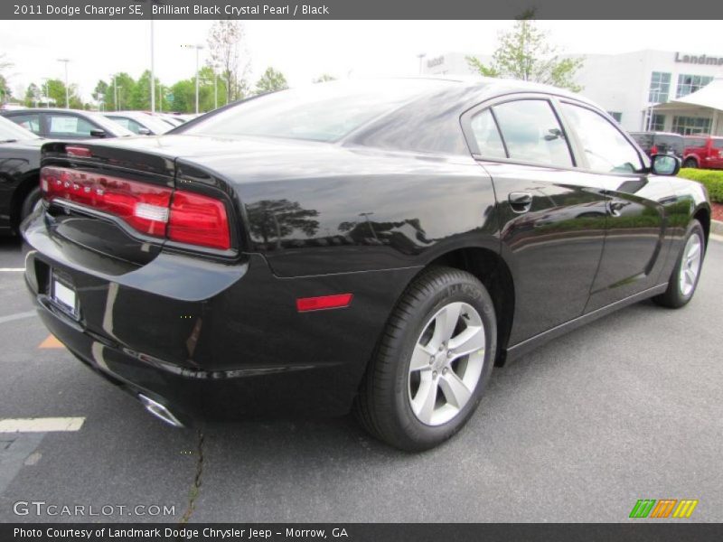 Brilliant Black Crystal Pearl / Black 2011 Dodge Charger SE