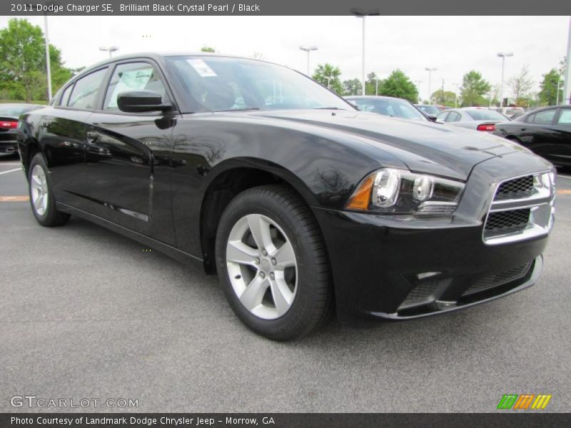 Brilliant Black Crystal Pearl / Black 2011 Dodge Charger SE