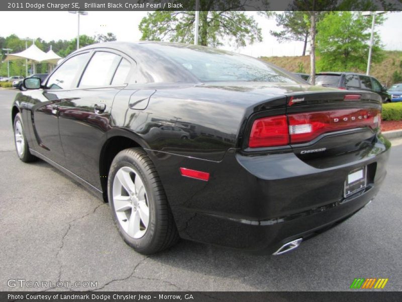 Brilliant Black Crystal Pearl / Black 2011 Dodge Charger SE