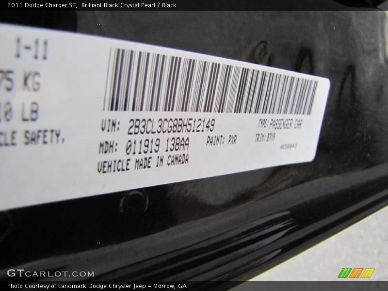 Brilliant Black Crystal Pearl / Black 2011 Dodge Charger SE
