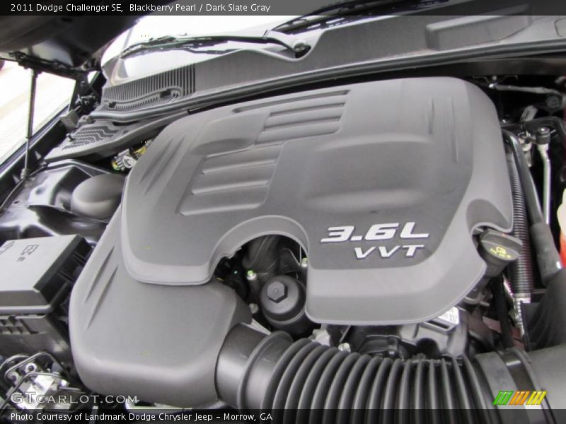 Blackberry Pearl / Dark Slate Gray 2011 Dodge Challenger SE