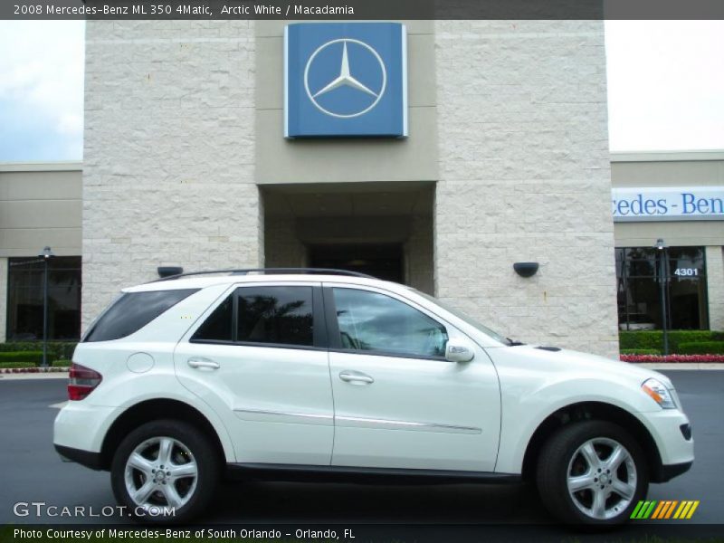 Arctic White / Macadamia 2008 Mercedes-Benz ML 350 4Matic