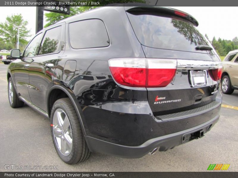 Blackberry Pearl / Black 2011 Dodge Durango Citadel