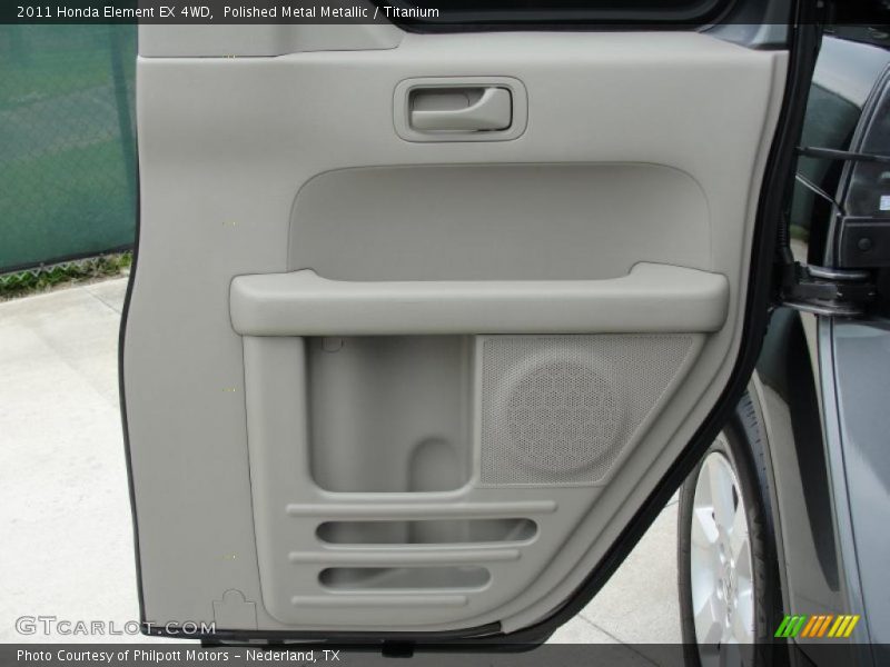 Polished Metal Metallic / Titanium 2011 Honda Element EX 4WD