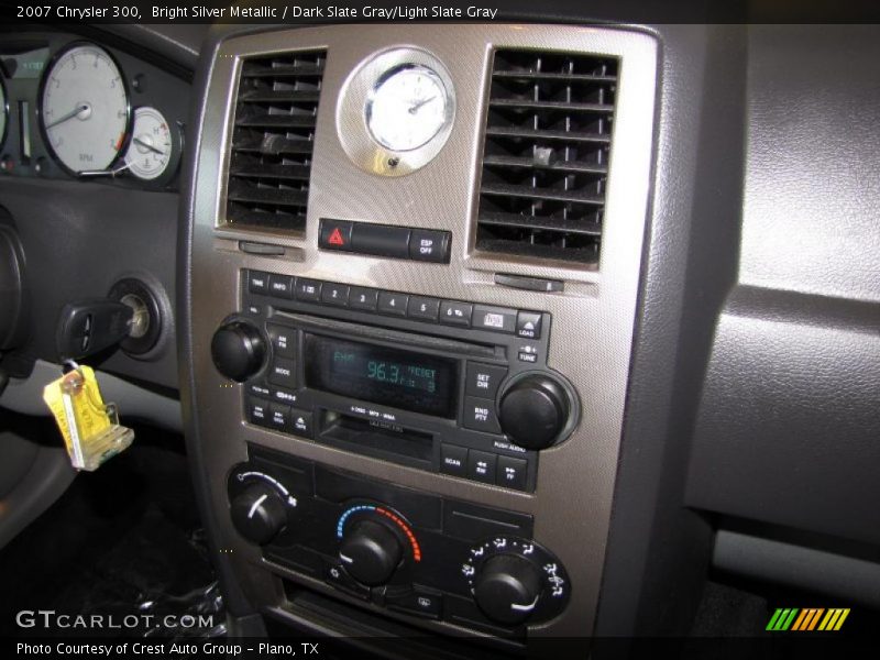 Bright Silver Metallic / Dark Slate Gray/Light Slate Gray 2007 Chrysler 300