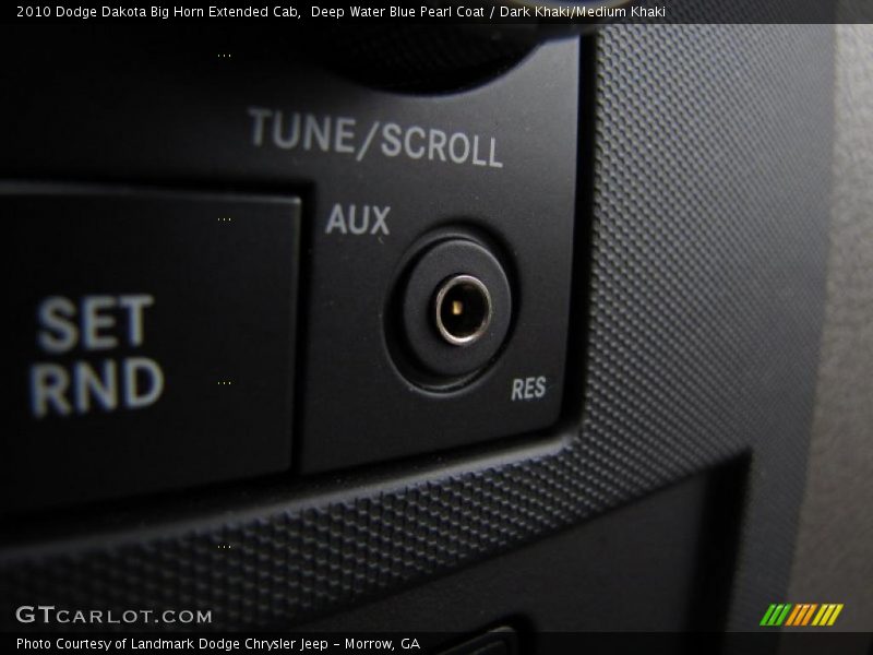 Deep Water Blue Pearl Coat / Dark Khaki/Medium Khaki 2010 Dodge Dakota Big Horn Extended Cab