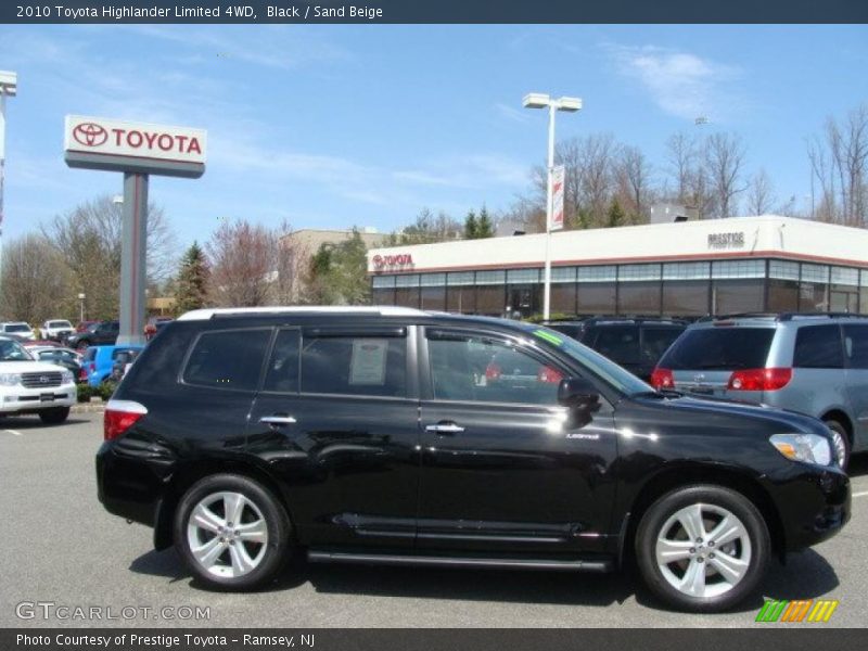 Black / Sand Beige 2010 Toyota Highlander Limited 4WD