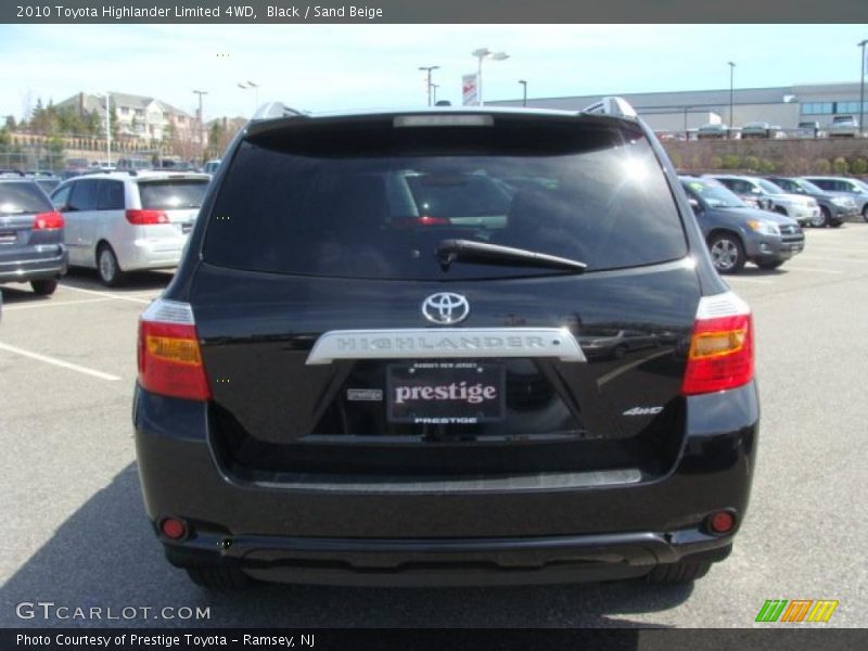 Black / Sand Beige 2010 Toyota Highlander Limited 4WD