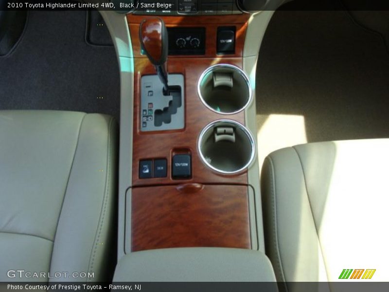 Black / Sand Beige 2010 Toyota Highlander Limited 4WD