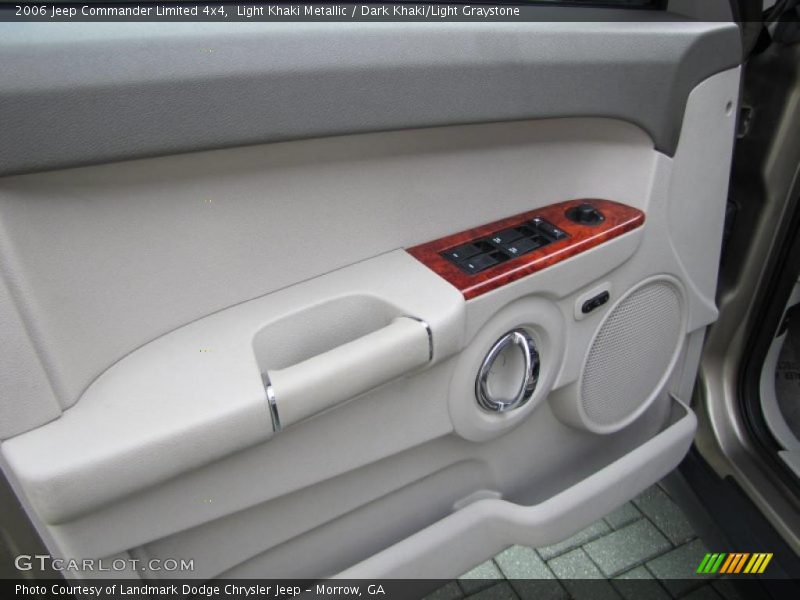 Light Khaki Metallic / Dark Khaki/Light Graystone 2006 Jeep Commander Limited 4x4