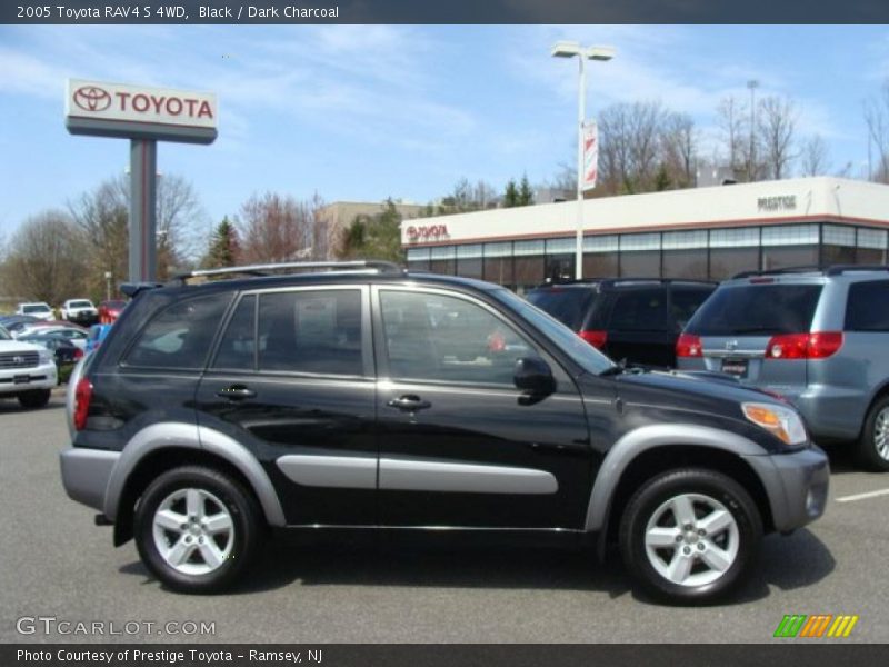 Black / Dark Charcoal 2005 Toyota RAV4 S 4WD
