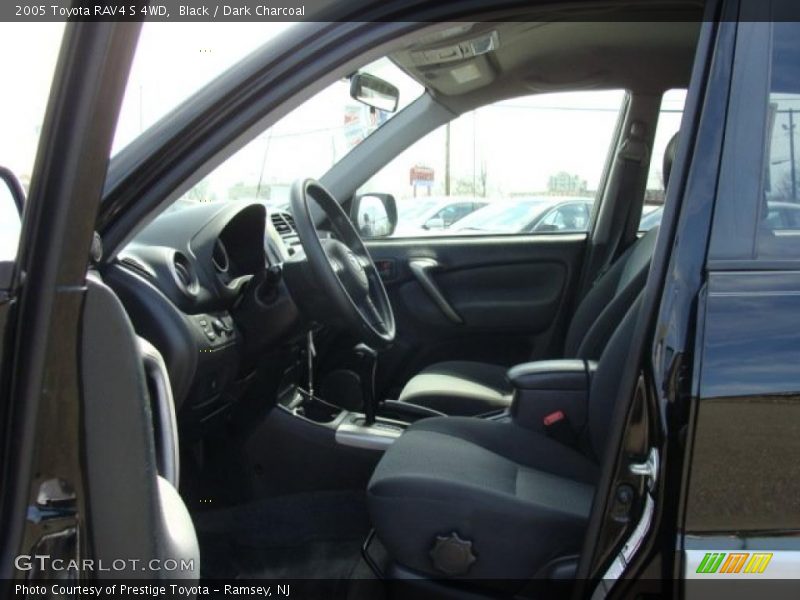 Black / Dark Charcoal 2005 Toyota RAV4 S 4WD