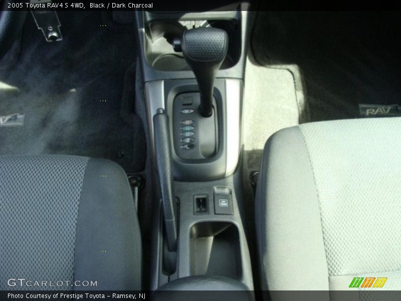 Black / Dark Charcoal 2005 Toyota RAV4 S 4WD