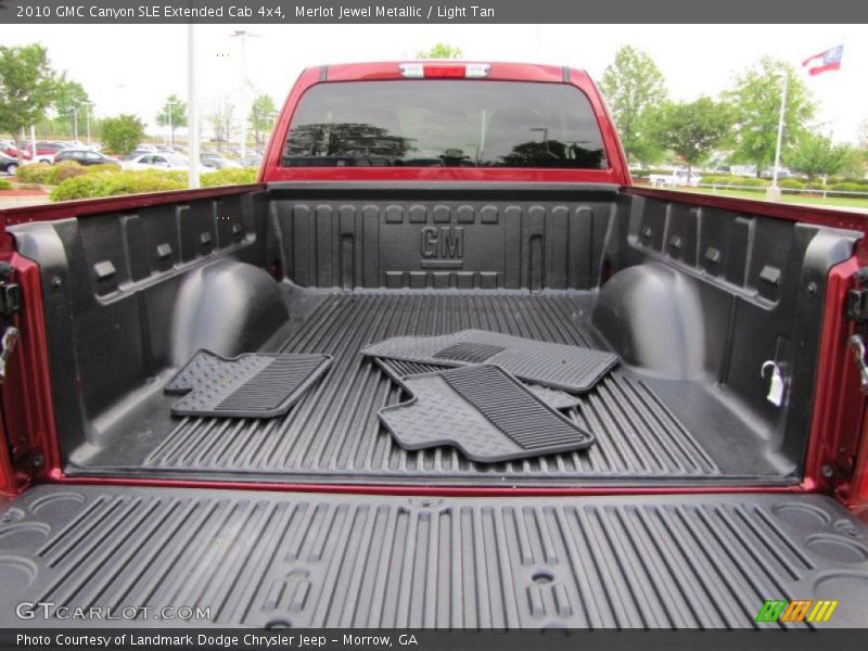  2010 Canyon SLE Extended Cab 4x4 Trunk