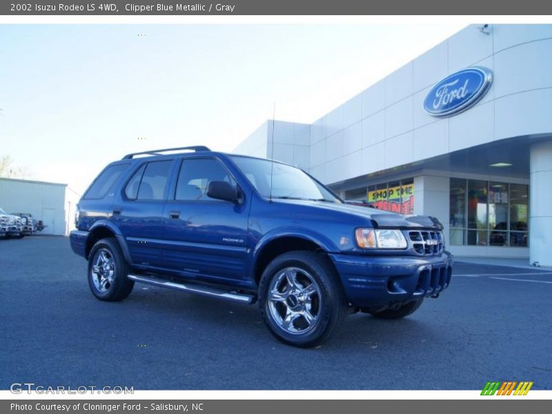 Clipper Blue Metallic / Gray 2002 Isuzu Rodeo LS 4WD