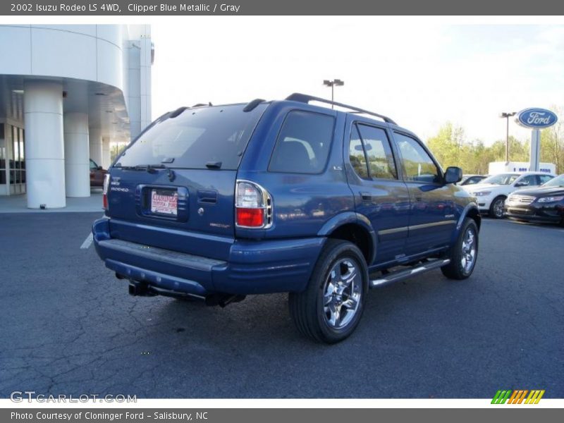 Clipper Blue Metallic / Gray 2002 Isuzu Rodeo LS 4WD