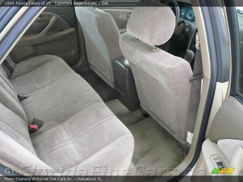 Cashmere Beige Metallic / Oak 1999 Toyota Camry LE V6