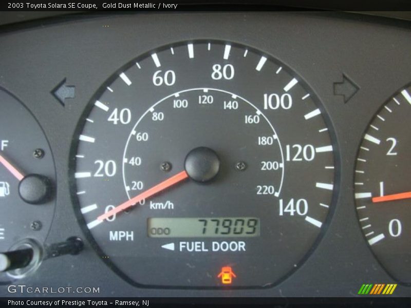 Gold Dust Metallic / Ivory 2003 Toyota Solara SE Coupe