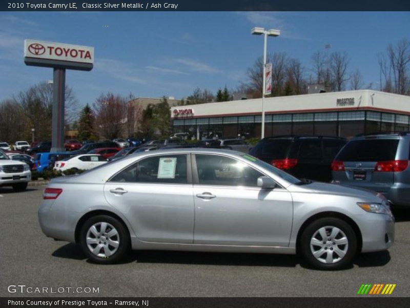 Classic Silver Metallic / Ash Gray 2010 Toyota Camry LE