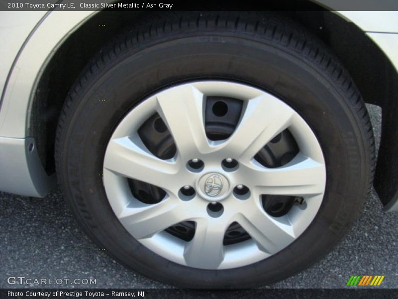 Classic Silver Metallic / Ash Gray 2010 Toyota Camry LE