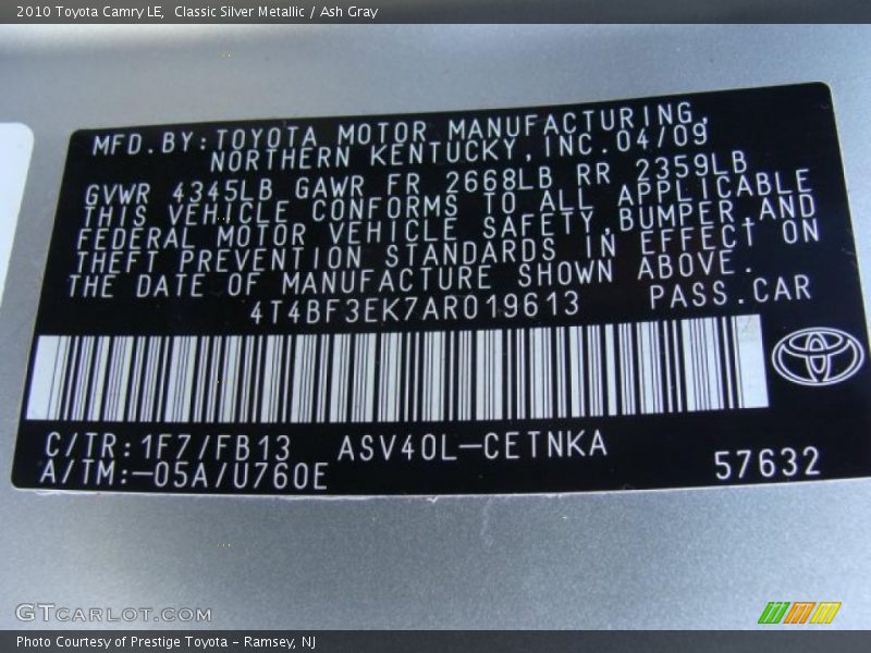Classic Silver Metallic / Ash Gray 2010 Toyota Camry LE