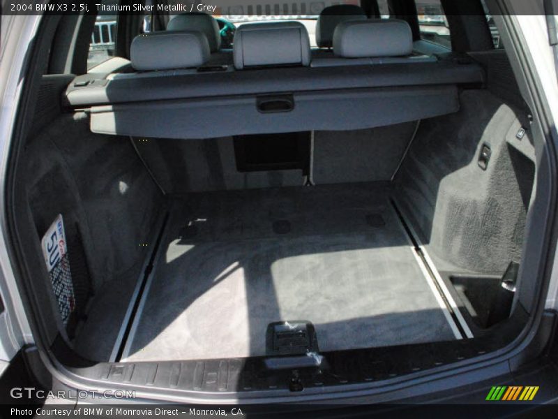 Titanium Silver Metallic / Grey 2004 BMW X3 2.5i