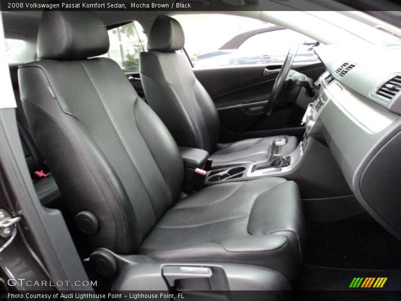 Mocha Brown / Black 2008 Volkswagen Passat Komfort Sedan