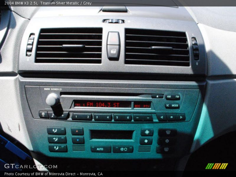 Titanium Silver Metallic / Grey 2004 BMW X3 2.5i
