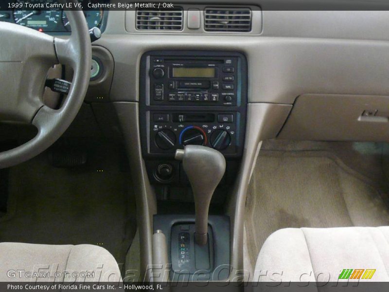 Cashmere Beige Metallic / Oak 1999 Toyota Camry LE V6